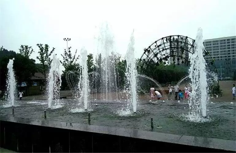 Changsha Ecological Zoo Water Musical Fountain China2