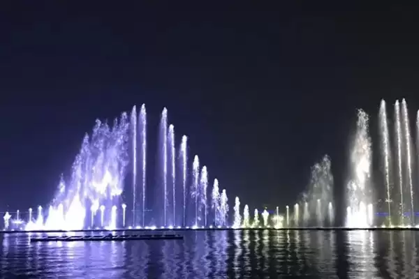 China’s Top 10 Beautiful Musical Fountains Zhaoqing Paifang Square Music Fountain1