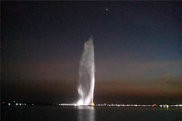 King Fahd’s Fountain-The Highest Fountain In The World1